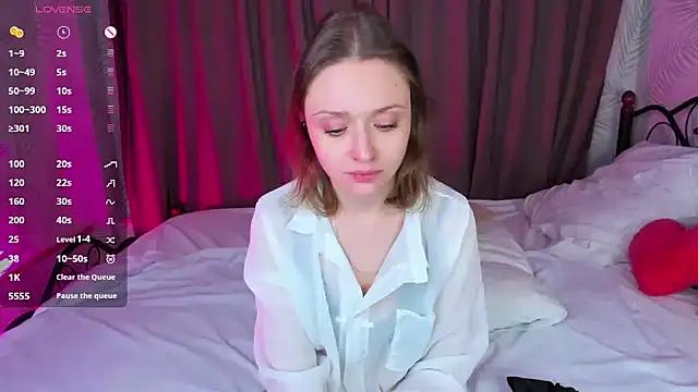 Girls: Stay up-to-date with the latest immersive cam streams gallery and try the most sensual entertainers flaunt their aroused bushes and steaming hot physiques as they lay bare and cum.