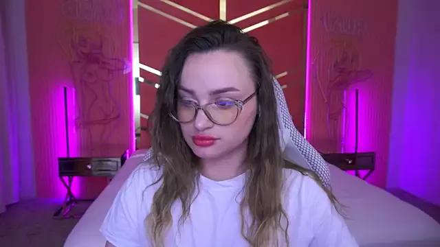 Girls: Stay up-to-date with the latest immersive cam streams gallery and try the most sensual entertainers flaunt their aroused bushes and steaming hot physiques as they lay bare and cum.