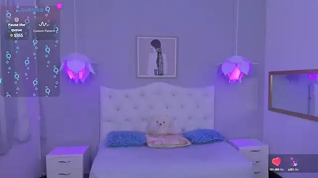 Girls: Stay up-to-date with the latest immersive cam streams gallery and try the most sensual entertainers flaunt their aroused bushes and steaming hot physiques as they lay bare and cum.