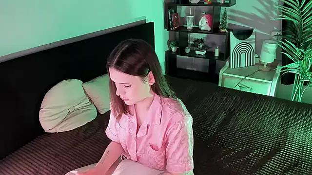 Girls: Stay up-to-date with the latest immersive cam streams gallery and try the most sensual entertainers flaunt their aroused bushes and steaming hot physiques as they lay bare and cum.