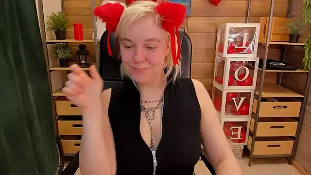 Girls: Stay up-to-date with the latest immersive cam streams gallery and try the most sensual entertainers flaunt their aroused bushes and steaming hot physiques as they lay bare and cum.