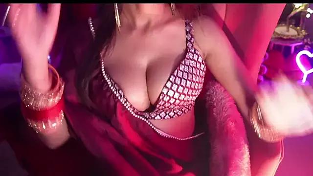 Girls: Stay up-to-date with the latest immersive cam streams gallery and try the most sensual entertainers flaunt their aroused bushes and steaming hot physiques as they lay bare and cum.
