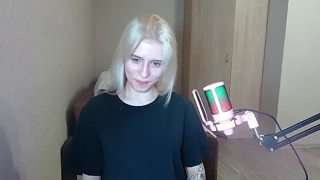 Girls: Stay up-to-date with the latest immersive cam streams gallery and try the most sensual entertainers flaunt their aroused bushes and steaming hot physiques as they lay bare and cum.