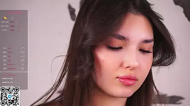 LoraAtcher from StripChat is Freechat