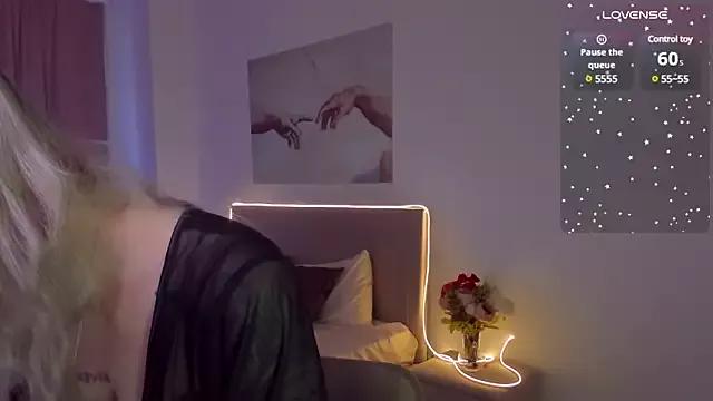Girls: Stay up-to-date with the latest immersive cam streams gallery and try the most sensual entertainers flaunt their aroused bushes and steaming hot physiques as they lay bare and cum.