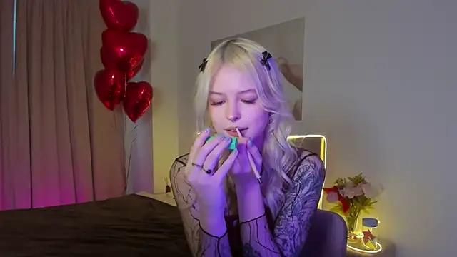 Girls: Stay up-to-date with the latest immersive cam streams gallery and try the most sensual entertainers flaunt their aroused bushes and steaming hot physiques as they lay bare and cum.