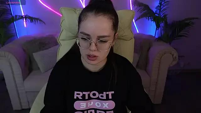 Girls: Stay up-to-date with the latest immersive cam streams gallery and try the most sensual entertainers flaunt their aroused bushes and steaming hot physiques as they lay bare and cum.