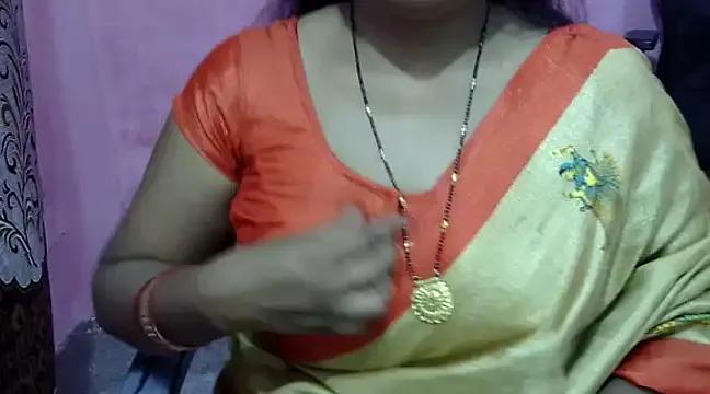 Lovely_Bhabhi38 from StripChat is Freechat