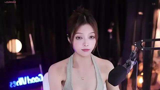Girls: Stay up-to-date with the latest immersive cam streams gallery and try the most sensual entertainers flaunt their aroused bushes and steaming hot physiques as they lay bare and cum.