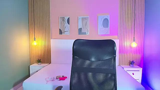 Girls: Stay up-to-date with the latest immersive cam streams gallery and try the most sensual entertainers flaunt their aroused bushes and steaming hot physiques as they lay bare and cum.