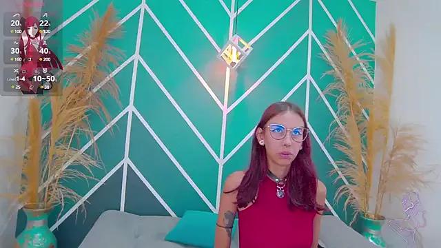 Lunamistyc from StripChat is Freechat