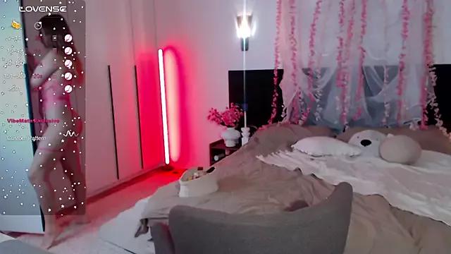 Girls: Stay up-to-date with the latest immersive cam streams gallery and try the most sensual entertainers flaunt their aroused bushes and steaming hot physiques as they lay bare and cum.