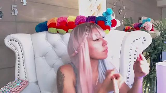 Girls: Stay up-to-date with the latest immersive cam streams gallery and try the most sensual entertainers flaunt their aroused bushes and steaming hot physiques as they lay bare and cum.