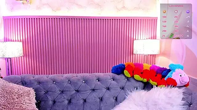 Girls: Stay up-to-date with the latest immersive cam streams gallery and try the most sensual entertainers flaunt their aroused bushes and steaming hot physiques as they lay bare and cum.