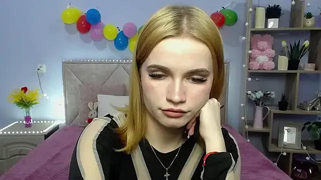 Girls: Stay up-to-date with the latest immersive cam streams gallery and try the most sensual entertainers flaunt their aroused bushes and steaming hot physiques as they lay bare and cum.