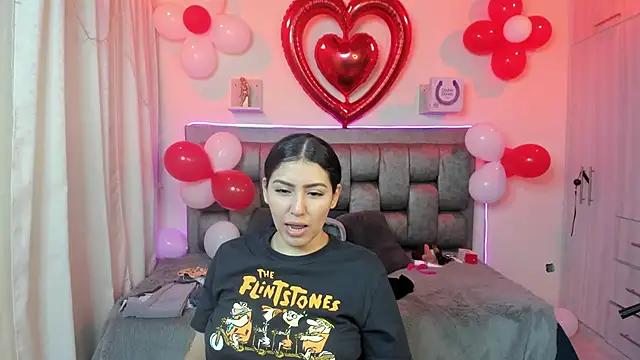 Girls: Stay up-to-date with the latest immersive cam streams gallery and try the most sensual entertainers flaunt their aroused bushes and steaming hot physiques as they lay bare and cum.