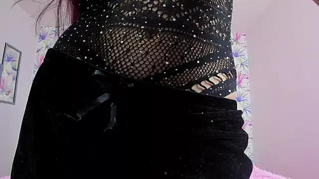 Girls: Stay up-to-date with the latest immersive cam streams gallery and try the most sensual entertainers flaunt their aroused bushes and steaming hot physiques as they lay bare and cum.