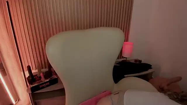Girls: Stay up-to-date with the latest immersive cam streams gallery and try the most sensual entertainers flaunt their aroused bushes and steaming hot physiques as they lay bare and cum.