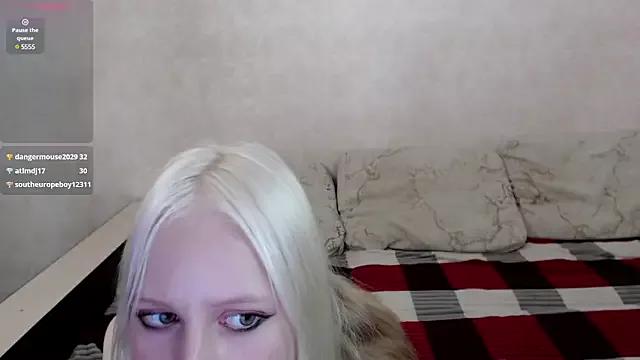 Girls: Stay up-to-date with the latest immersive cam streams gallery and try the most sensual entertainers flaunt their aroused bushes and steaming hot physiques as they lay bare and cum.