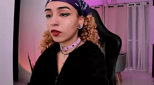 Girls: Stay up-to-date with the latest immersive cam streams gallery and try the most sensual entertainers flaunt their aroused bushes and steaming hot physiques as they lay bare and cum.