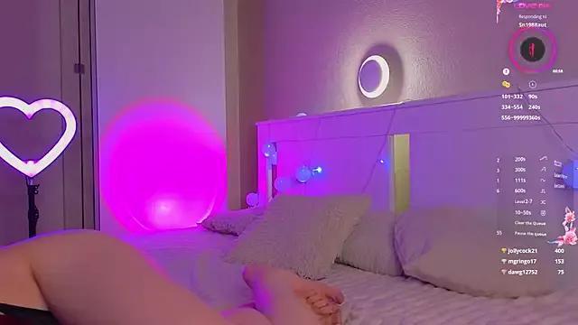 Girls: Stay up-to-date with the latest immersive cam streams gallery and try the most sensual entertainers flaunt their aroused bushes and steaming hot physiques as they lay bare and cum.