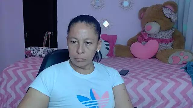 Girls: Stay up-to-date with the latest immersive cam streams gallery and try the most sensual entertainers flaunt their aroused bushes and steaming hot physiques as they lay bare and cum.