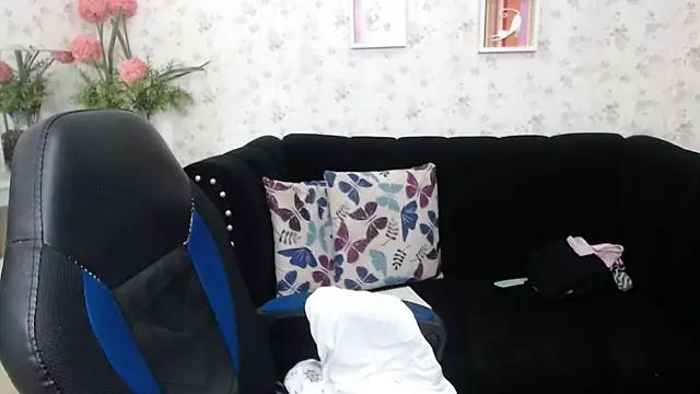 Girls: Stay up-to-date with the latest immersive cam streams gallery and try the most sensual entertainers flaunt their aroused bushes and steaming hot physiques as they lay bare and cum.