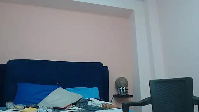 Girls: Stay up-to-date with the latest immersive cam streams gallery and try the most sensual entertainers flaunt their aroused bushes and steaming hot physiques as they lay bare and cum.