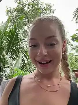 Girls: Stay up-to-date with the latest immersive cam streams gallery and try the most sensual entertainers flaunt their aroused bushes and steaming hot physiques as they lay bare and cum.