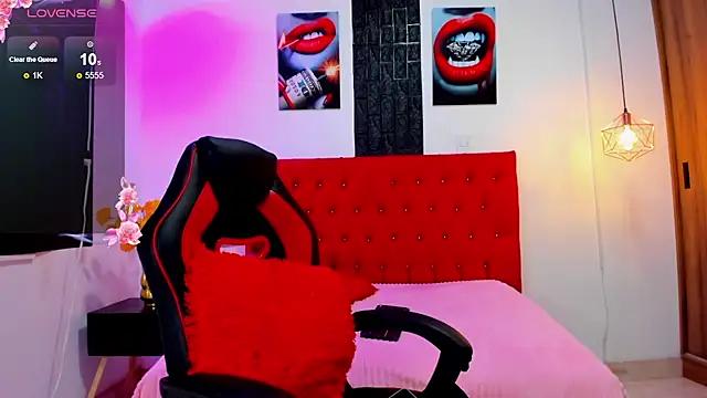Girls: Stay up-to-date with the latest immersive cam streams gallery and try the most sensual entertainers flaunt their aroused bushes and steaming hot physiques as they lay bare and cum.