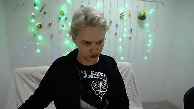 Girls: Stay up-to-date with the latest immersive cam streams gallery and try the most sensual entertainers flaunt their aroused bushes and steaming hot physiques as they lay bare and cum.