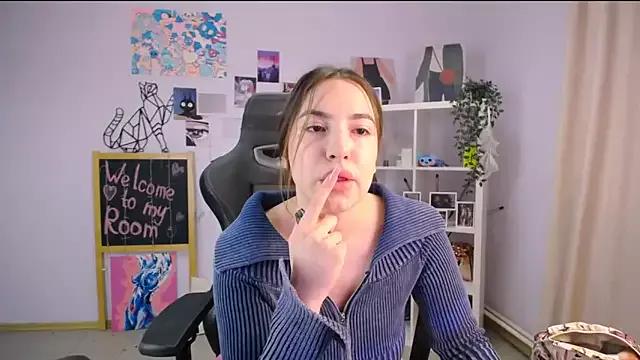 Girls: Stay up-to-date with the latest immersive cam streams gallery and try the most sensual entertainers flaunt their aroused bushes and steaming hot physiques as they lay bare and cum.