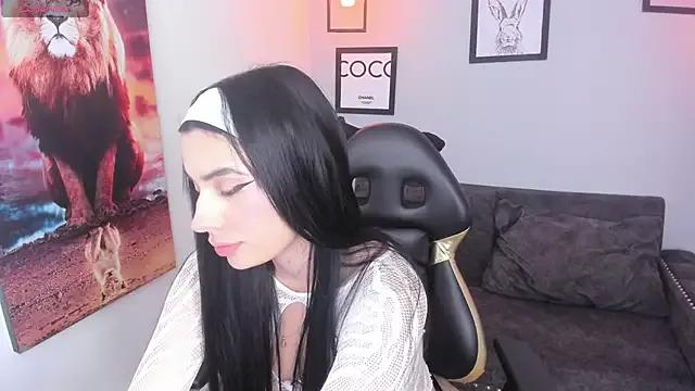 Girls: Stay up-to-date with the latest immersive cam streams gallery and try the most sensual entertainers flaunt their aroused bushes and steaming hot physiques as they lay bare and cum.