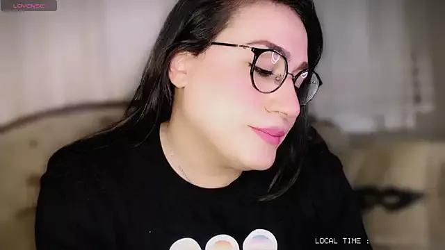 MERA_arab from StripChat is Freechat