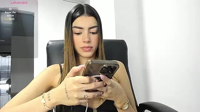 Girls: Stay up-to-date with the latest immersive cam streams gallery and try the most sensual entertainers flaunt their aroused bushes and steaming hot physiques as they lay bare and cum.