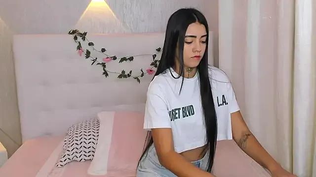 Girls: Stay up-to-date with the latest immersive cam streams gallery and try the most sensual entertainers flaunt their aroused bushes and steaming hot physiques as they lay bare and cum.