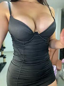 Girls: Stay up-to-date with the latest immersive cam streams gallery and try the most sensual entertainers flaunt their aroused bushes and steaming hot physiques as they lay bare and cum.