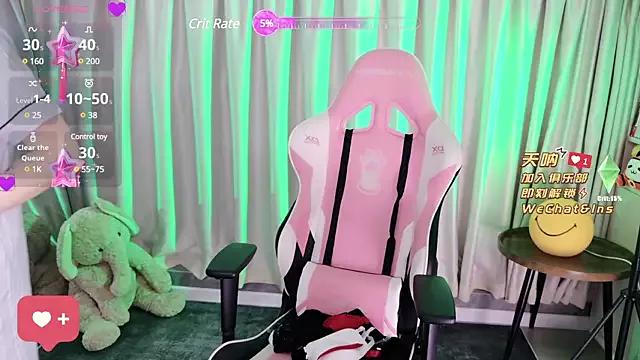 Girls: Stay up-to-date with the latest immersive cam streams gallery and try the most sensual entertainers flaunt their aroused bushes and steaming hot physiques as they lay bare and cum.