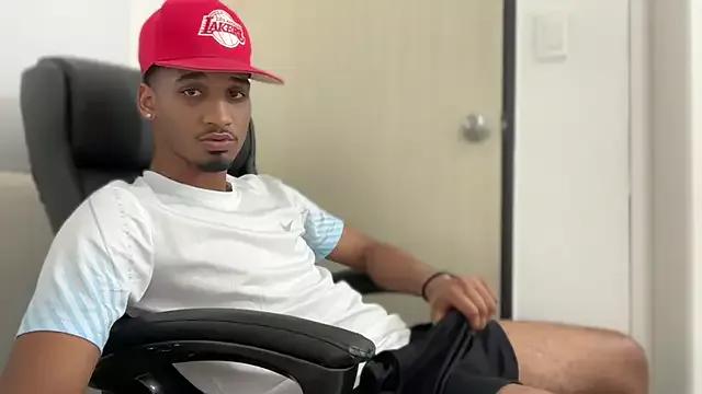 michael_jordanx from StripChat is Freechat