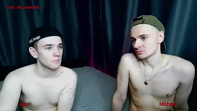 Girls: Stay up-to-date with the latest immersive cam streams gallery and try the most sensual entertainers flaunt their aroused bushes and steaming hot physiques as they lay bare and cum.