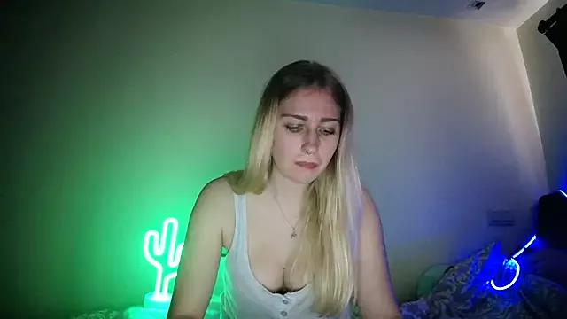 Girls: Stay up-to-date with the latest immersive cam streams gallery and try the most sensual entertainers flaunt their aroused bushes and steaming hot physiques as they lay bare and cum.