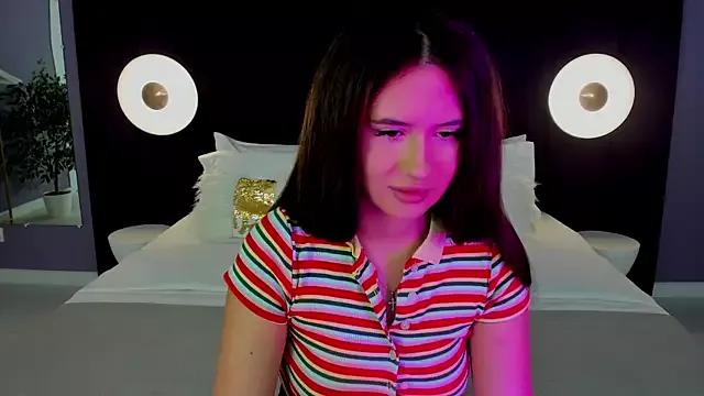 milaleoneli from StripChat is Freechat