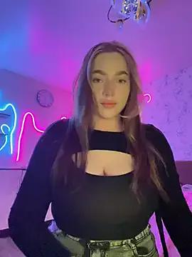 Girls: Stay up-to-date with the latest immersive cam streams gallery and try the most sensual entertainers flaunt their aroused bushes and steaming hot physiques as they lay bare and cum.