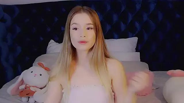 Girls: Stay up-to-date with the latest immersive cam streams gallery and try the most sensual entertainers flaunt their aroused bushes and steaming hot physiques as they lay bare and cum.