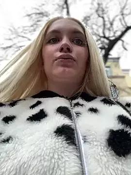 Girls: Stay up-to-date with the latest immersive cam streams gallery and try the most sensual entertainers flaunt their aroused bushes and steaming hot physiques as they lay bare and cum.
