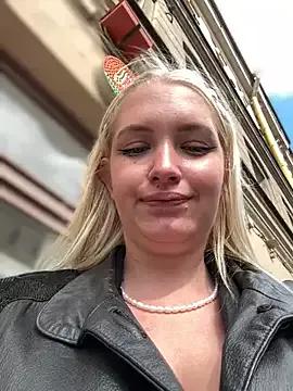 Girls: Stay up-to-date with the latest immersive cam streams gallery and try the most sensual entertainers flaunt their aroused bushes and steaming hot physiques as they lay bare and cum.