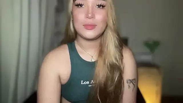 Girls: Stay up-to-date with the latest immersive cam streams gallery and try the most sensual entertainers flaunt their aroused bushes and steaming hot physiques as they lay bare and cum.