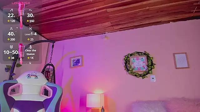 Girls: Stay up-to-date with the latest immersive cam streams gallery and try the most sensual entertainers flaunt their aroused bushes and steaming hot physiques as they lay bare and cum.