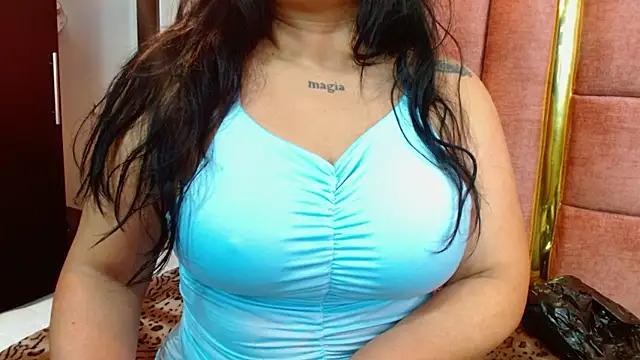 Girls: Stay up-to-date with the latest immersive cam streams gallery and try the most sensual entertainers flaunt their aroused bushes and steaming hot physiques as they lay bare and cum.