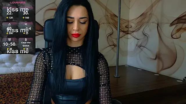 Girls: Stay up-to-date with the latest immersive cam streams gallery and try the most sensual entertainers flaunt their aroused bushes and steaming hot physiques as they lay bare and cum.